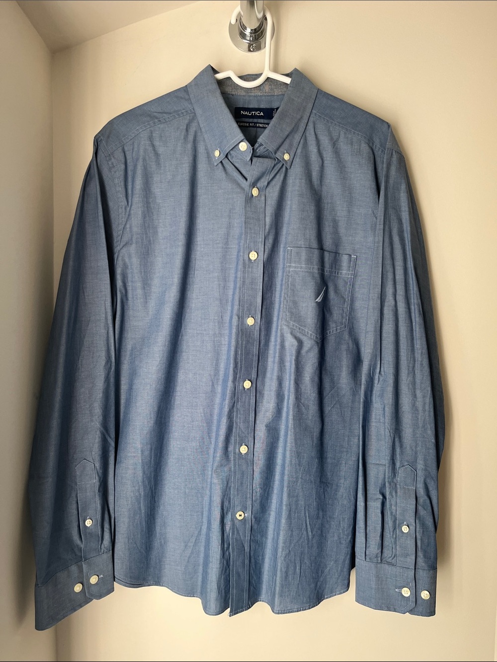 Nautica Men's Light Blue Button-Up Dress Shirt